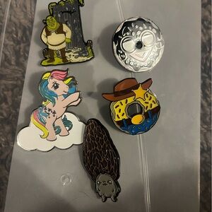 7 miscellaneous pins.